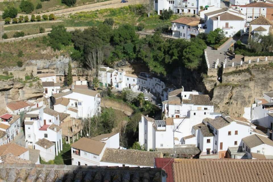 Alojamiento Rural Carmen Setenil De Las Bodegas Exteriér fotografie
