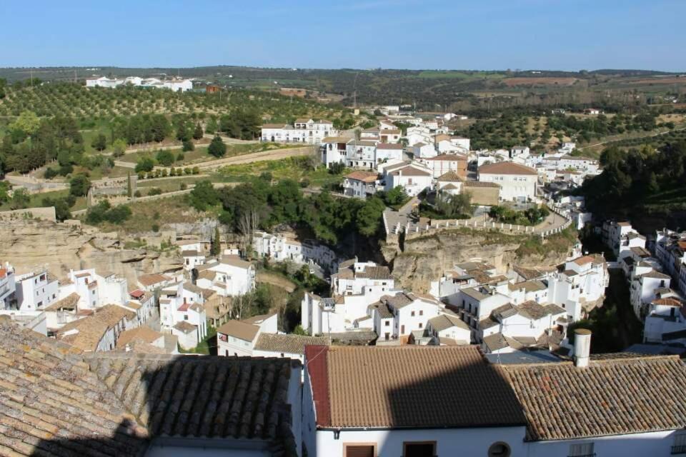 Alojamiento Rural Carmen Setenil De Las Bodegas Exteriér fotografie