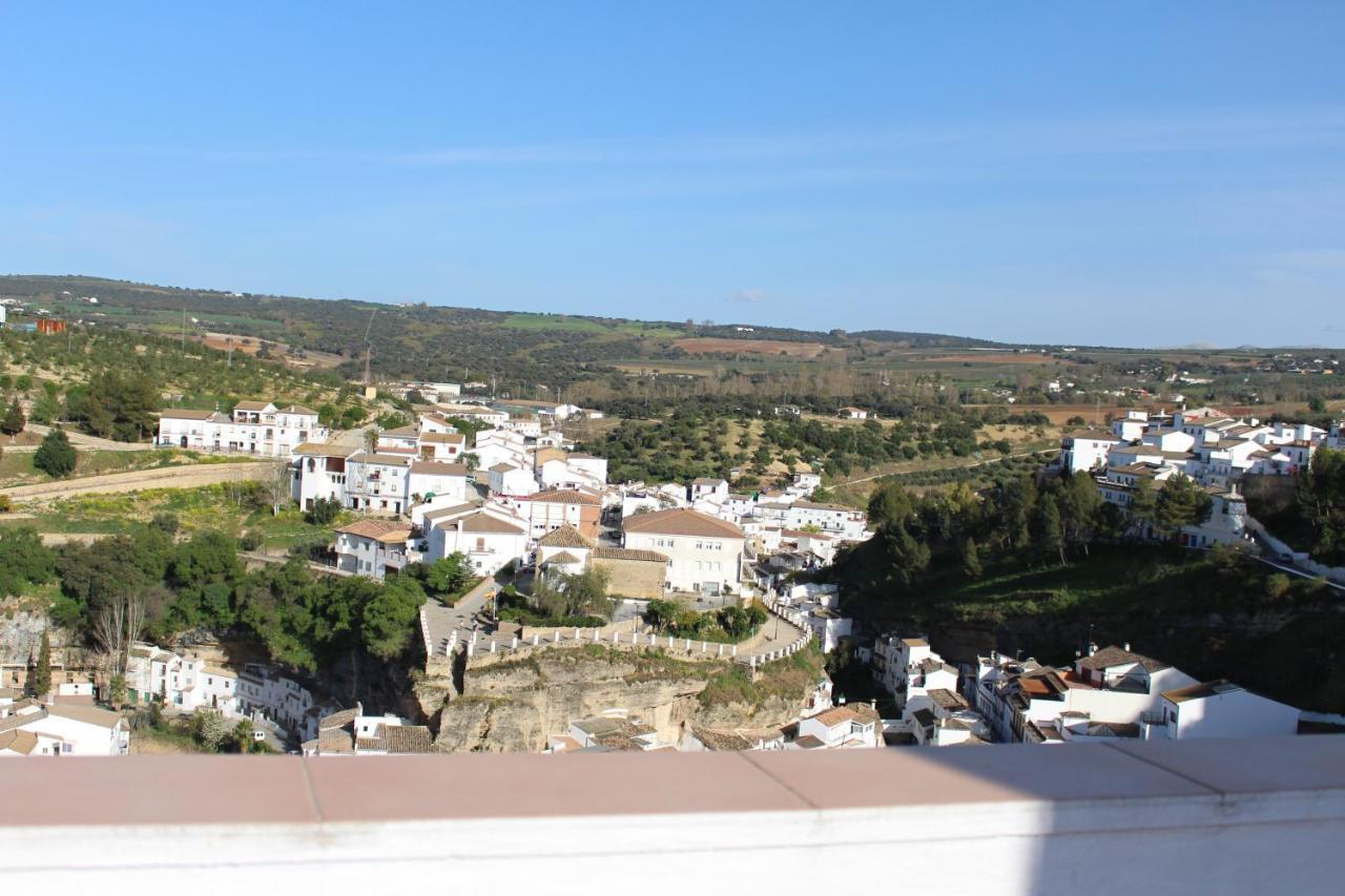 Alojamiento Rural Carmen Setenil De Las Bodegas Exteriér fotografie